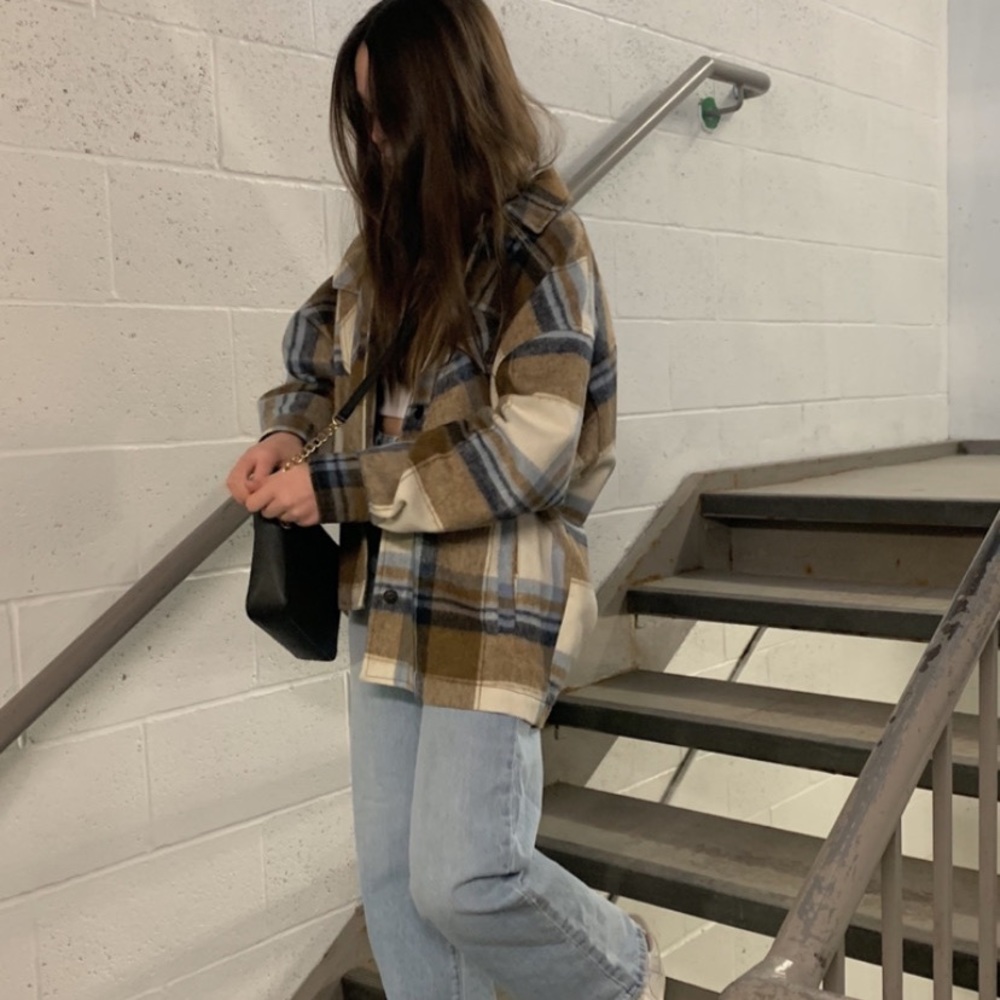 zara shackets